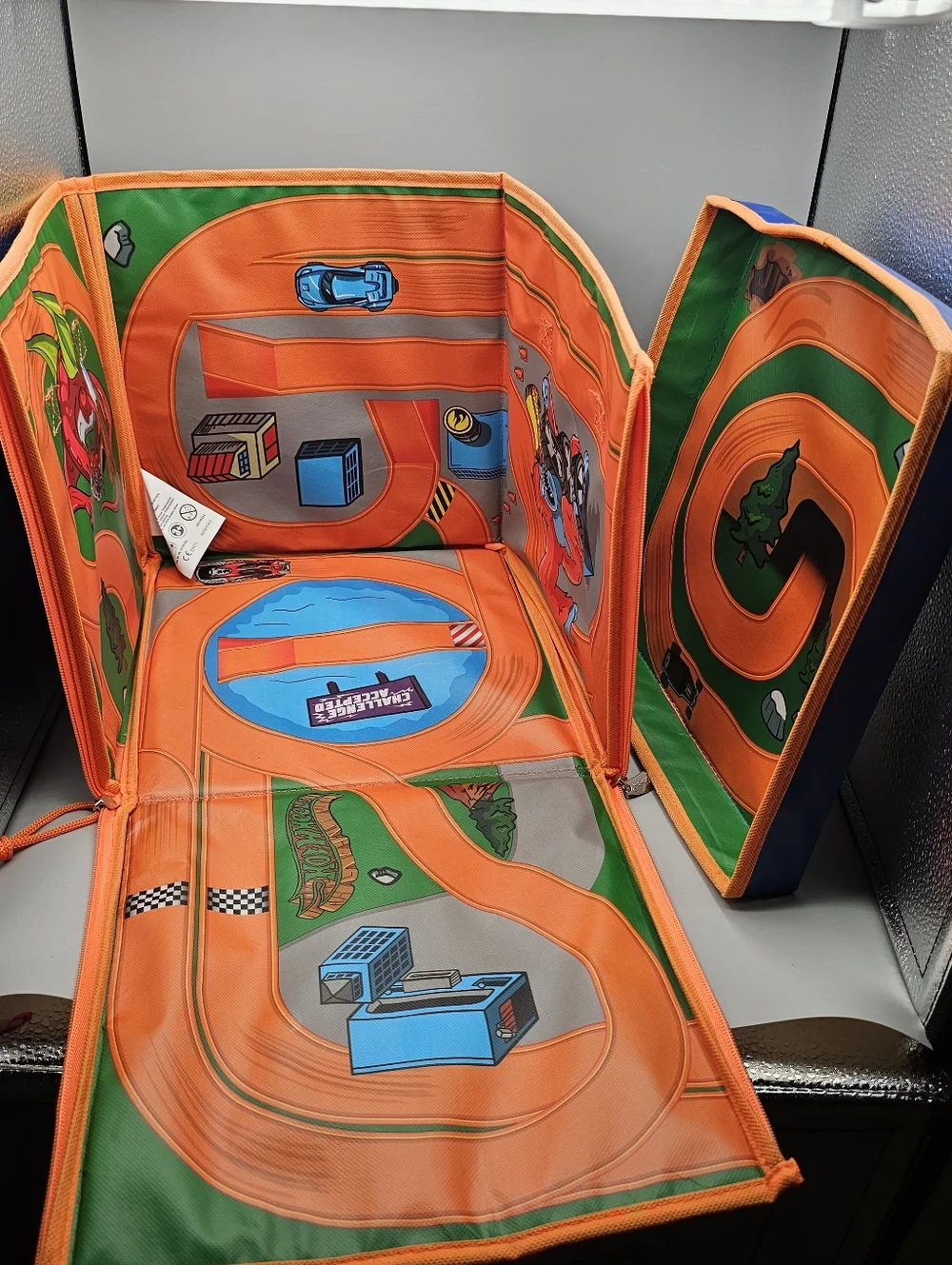 Hot Wheels ZipBin 300 Car Storage Cube Playmat Map Roads Collapsible Organizer